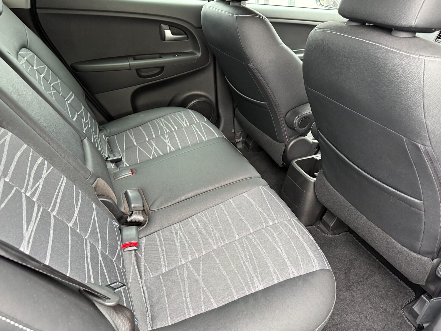 Used Kia Venga 2017 for sale - 76879547: Photo 40