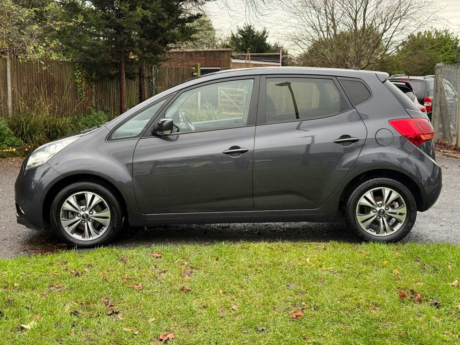 Used Kia Venga 2017 for sale - 76879547: Photo 9