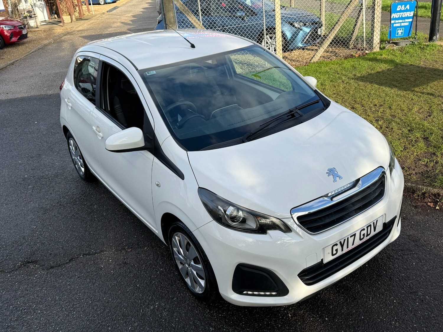 Used Peugeot 108 2017 for sale - 77260968: Photo 17