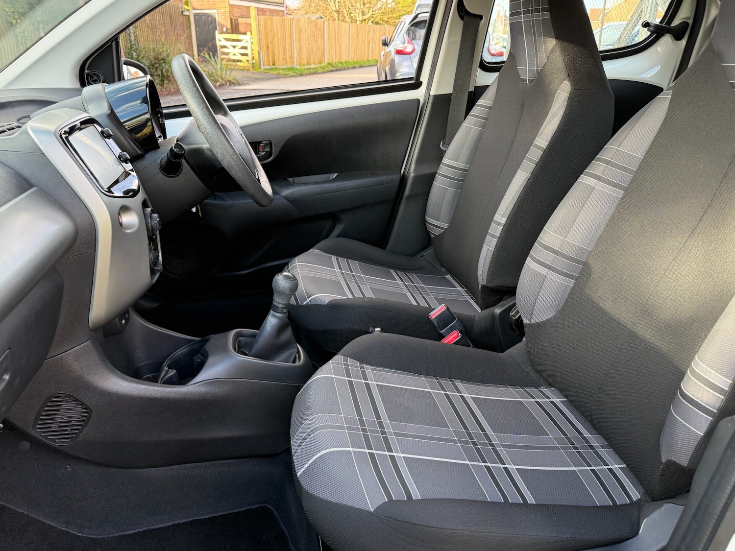 Used Peugeot 108 2017 for sale - 77260968: Photo 26