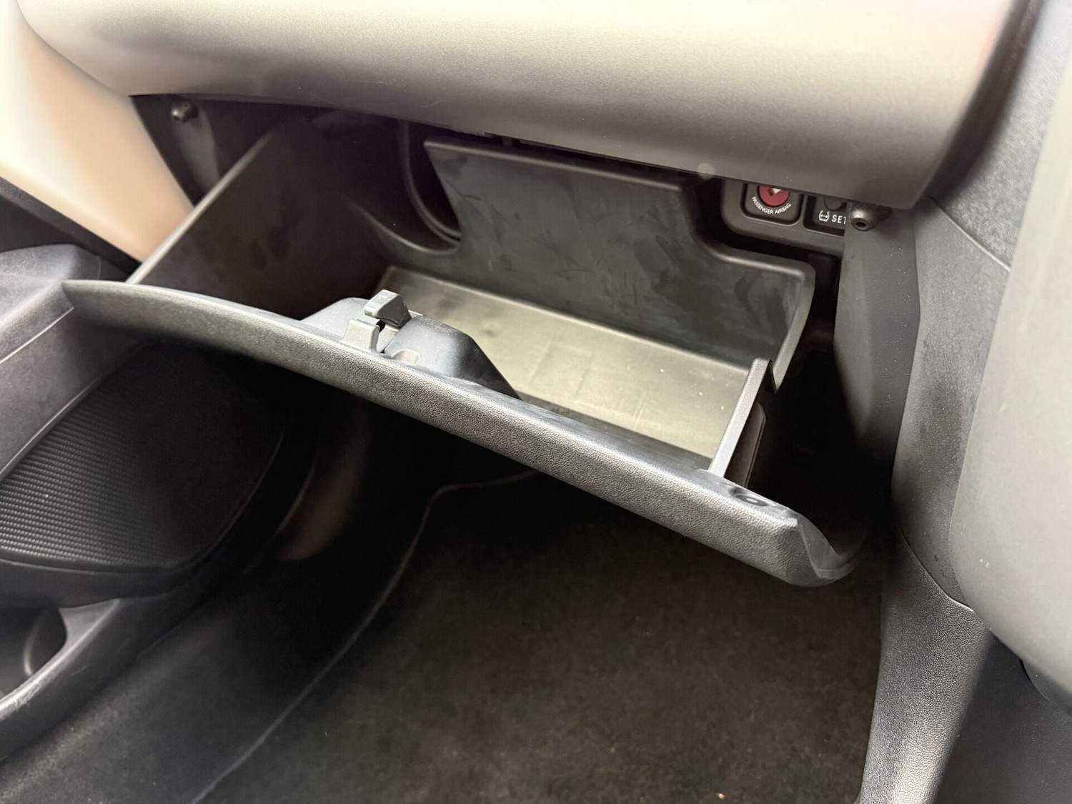 Used Peugeot 108 2017 for sale - 77260968: Photo 40