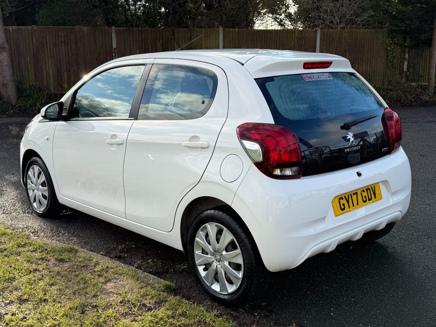 Used Peugeot 108 2017 for sale - 77260968: Photo 6