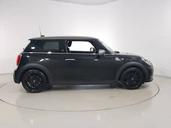 Used MINI Hatch 2021 for sale - 79568837: Photo