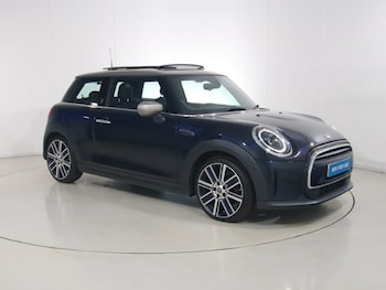 Used MINI Hatch 2023 for sale - 79176989: Photo