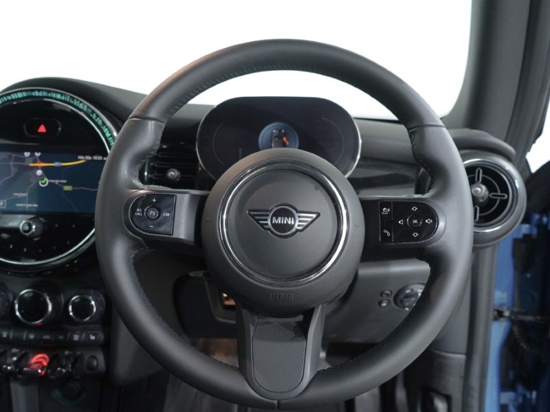 Used MINI Convertible 2022 for sale - 76981144: Photo 5