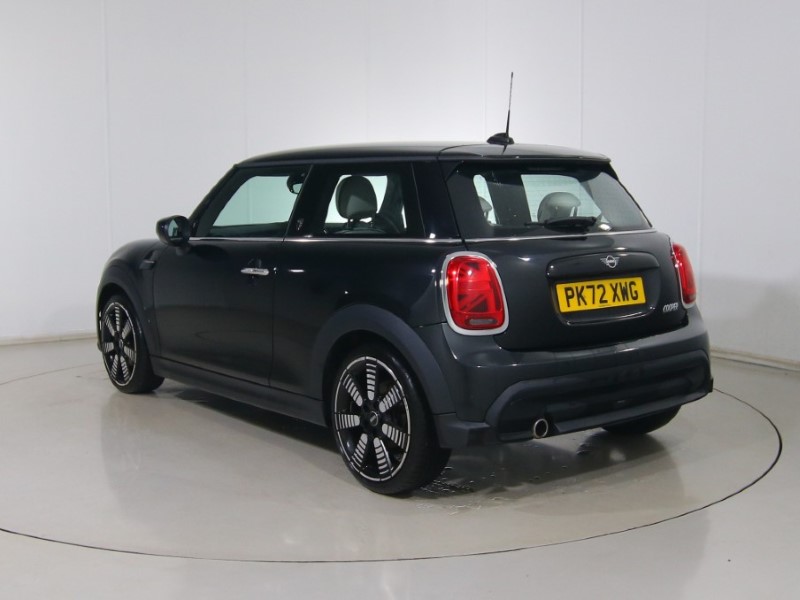 Used MINI Hatch 2023 for sale - 76982287: Photo 2