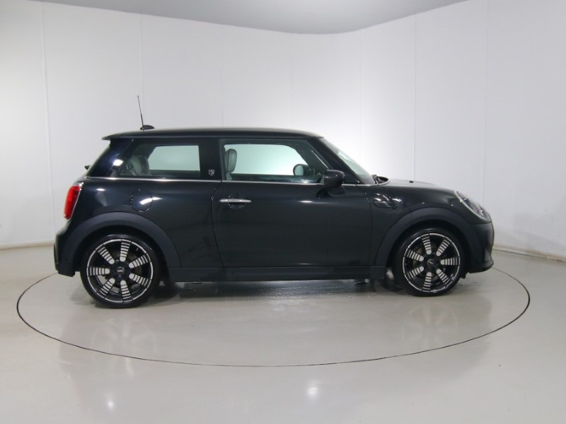 Used MINI Hatch 2023 for sale - 76982287: Photo 3