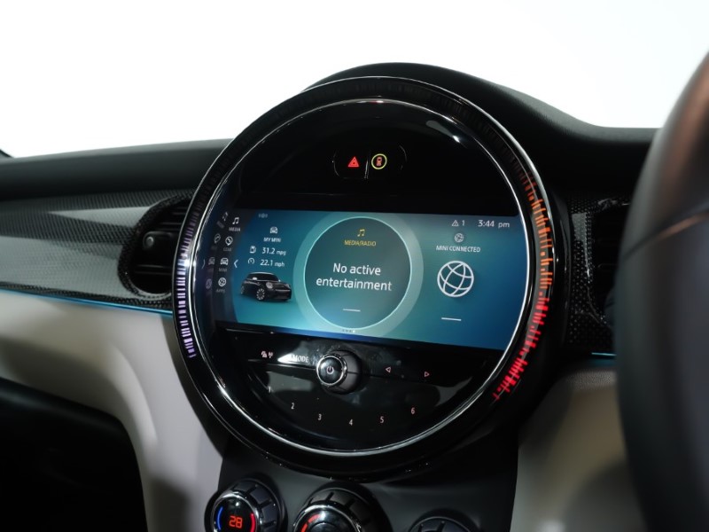 Used MINI Hatch 2023 for sale - 76982287: Photo 42