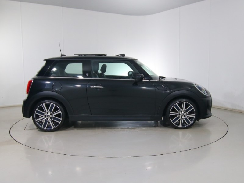 Used MINI Hatch 2022 for sale - 76981538: Photo 3