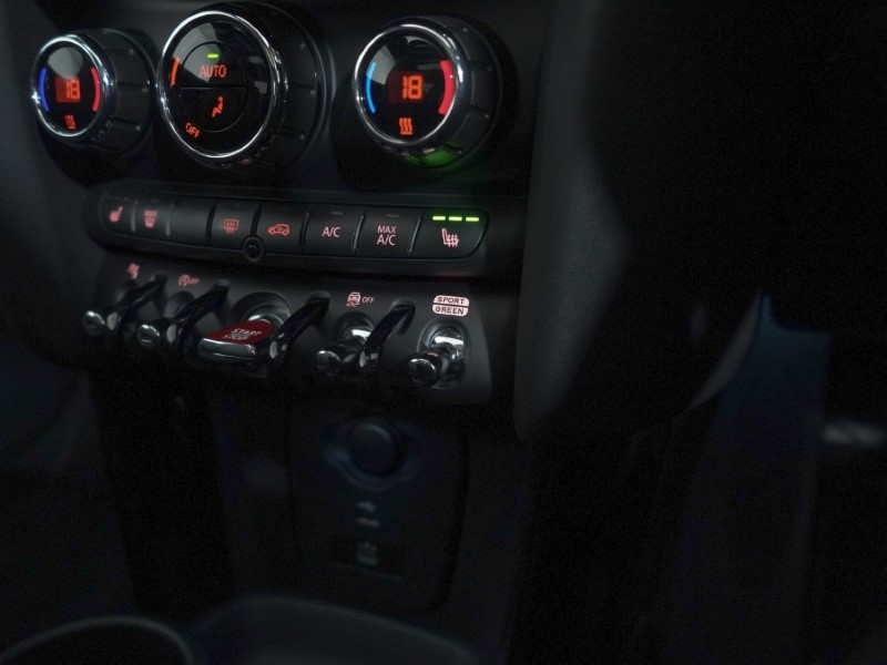 Used MINI Hatch 2022 for sale - 76981538: Photo 30