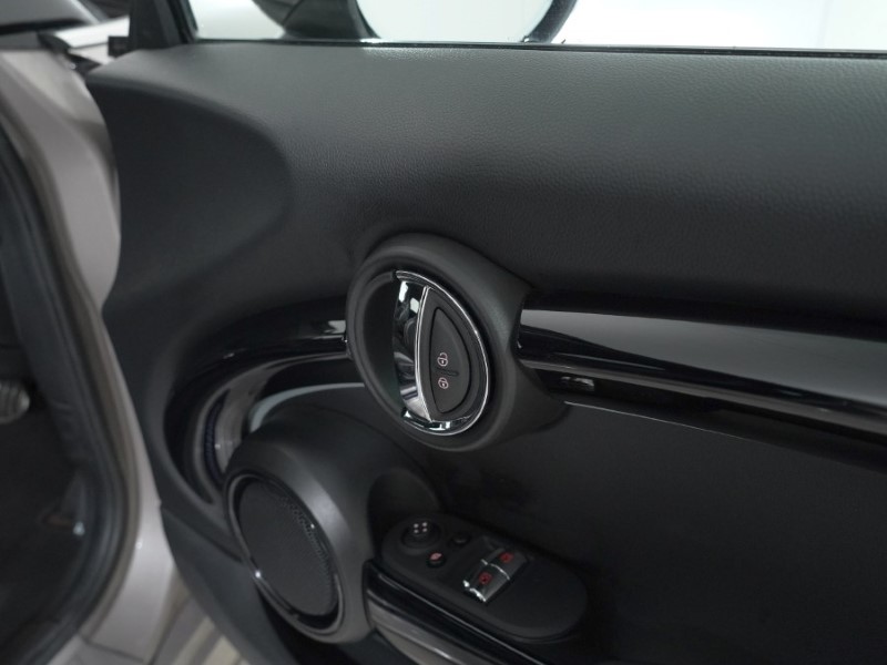 Used MINI Hatch 2023 for sale - 76981327: Photo 45