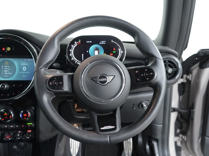 Used MINI Hatch 2023 for sale - 76981327: Photo 5