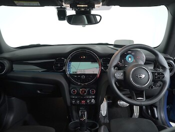 Used MINI Hatch 2023 for sale - 76981431: Photo