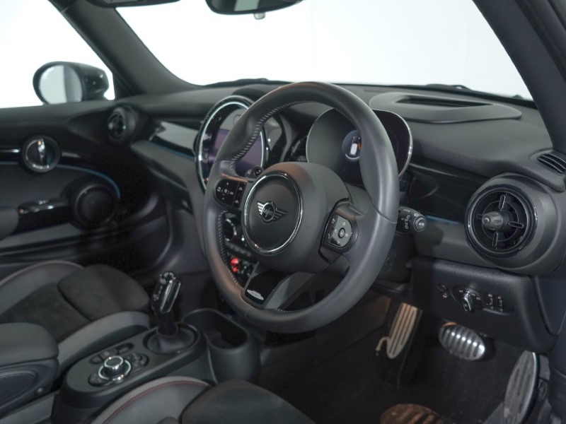 Used MINI Hatch 2023 for sale - 76981431: Photo 6