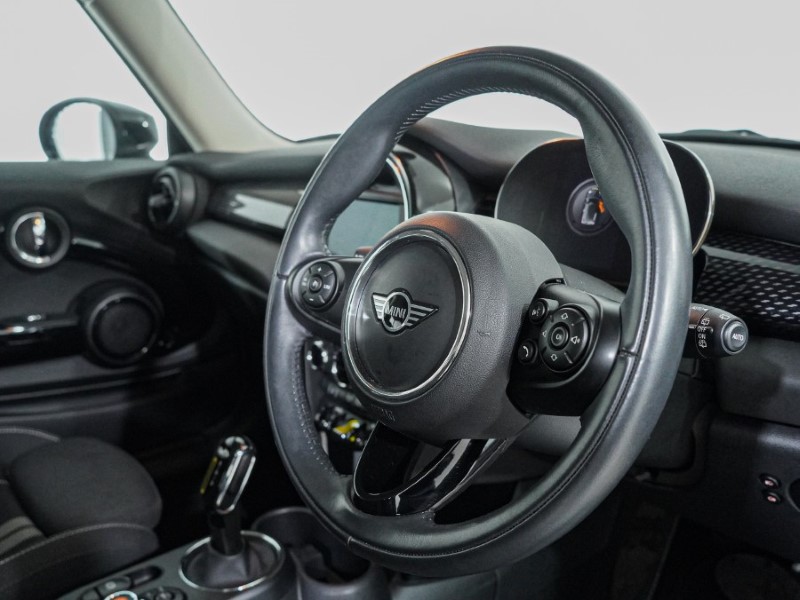 Used MINI Hatch 2020 for sale - 76982456: Photo 6