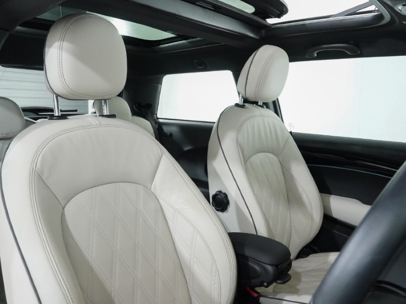 Used MINI Hatch 2023 for sale - 76982020: Photo 11