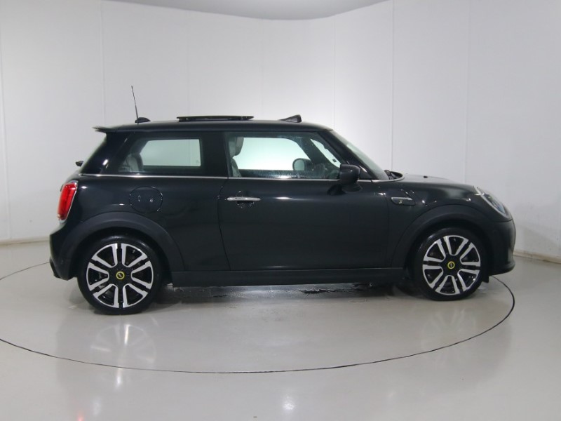 Used MINI Hatch 2023 for sale - 76982020: Photo 3