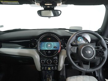 Used MINI Hatch 2023 for sale - 76982020: Photo