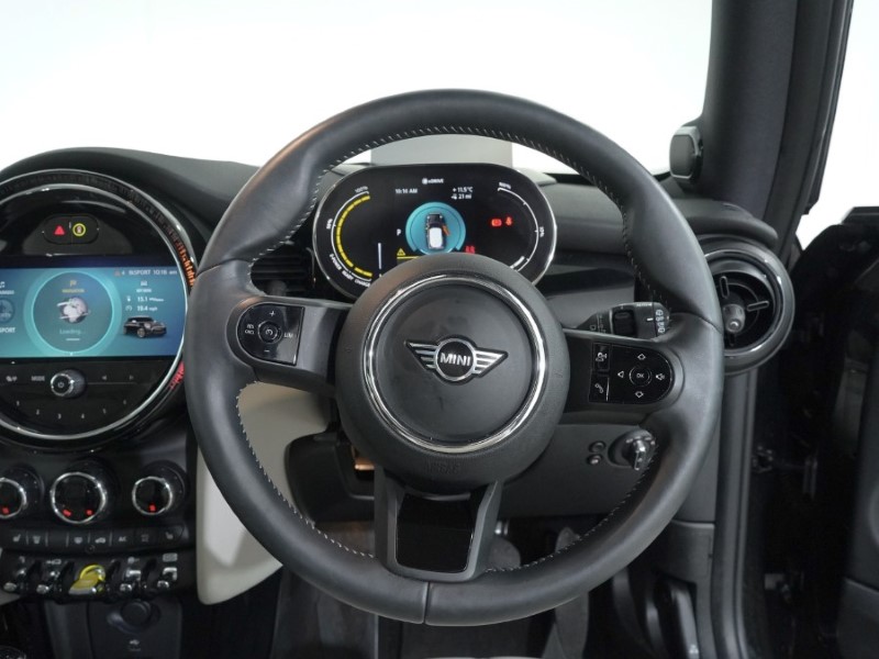 Used MINI Hatch 2023 for sale - 76982020: Photo 5