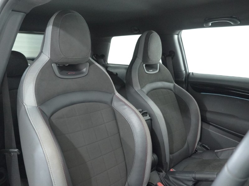 Used MINI Hatch 2023 for sale - 77556924: Photo 11