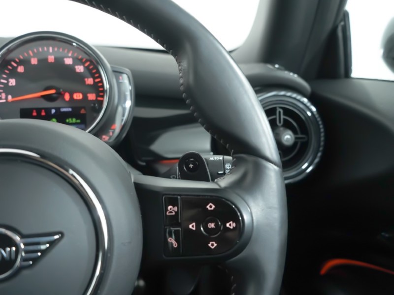 Used MINI Hatch 2022 for sale - 76980962: Photo 32