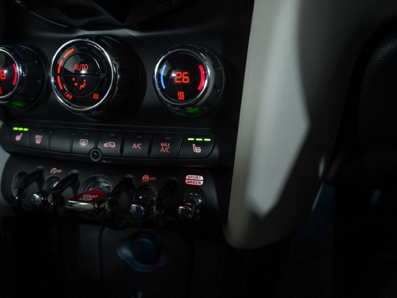 Used MINI Hatch 2023 for sale - 76981551: Photo 17