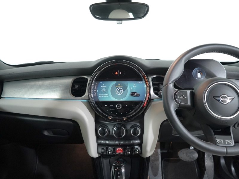 Used MINI Hatch 2023 for sale - 76981551: Photo 8