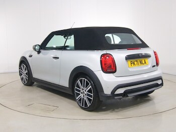 Used MINI Convertible 2021 for sale - 78468009: Photo