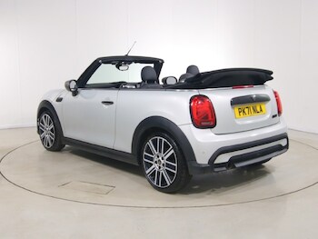 Used MINI Convertible 2021 for sale - 78468009: Photo