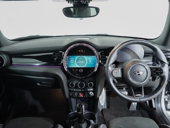 Used MINI Hatch 2024 for sale - 76981748: Photo