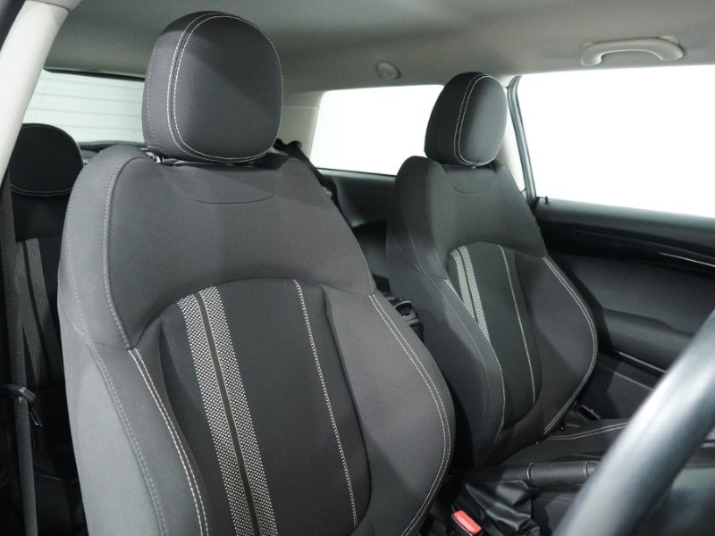 Used MINI Hatch 2019 for sale - 77834043: Photo 11