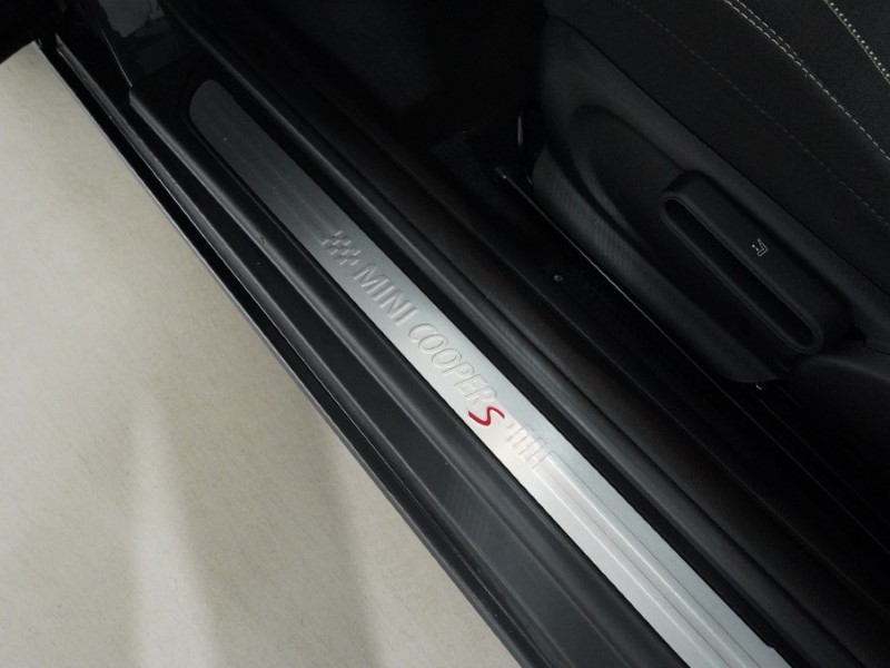 Used MINI Hatch 2019 for sale - 77834043: Photo 27