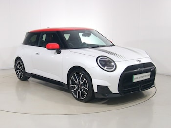 Used MINI Cooper 2024 for sale - 79017242: Photo