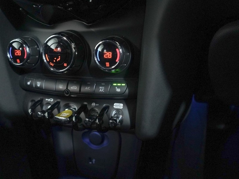 Used MINI Hatch 2021 for sale - 77170650: Photo 17