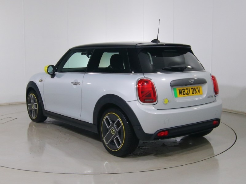 Used MINI Hatch 2021 for sale - 77170650: Photo 2