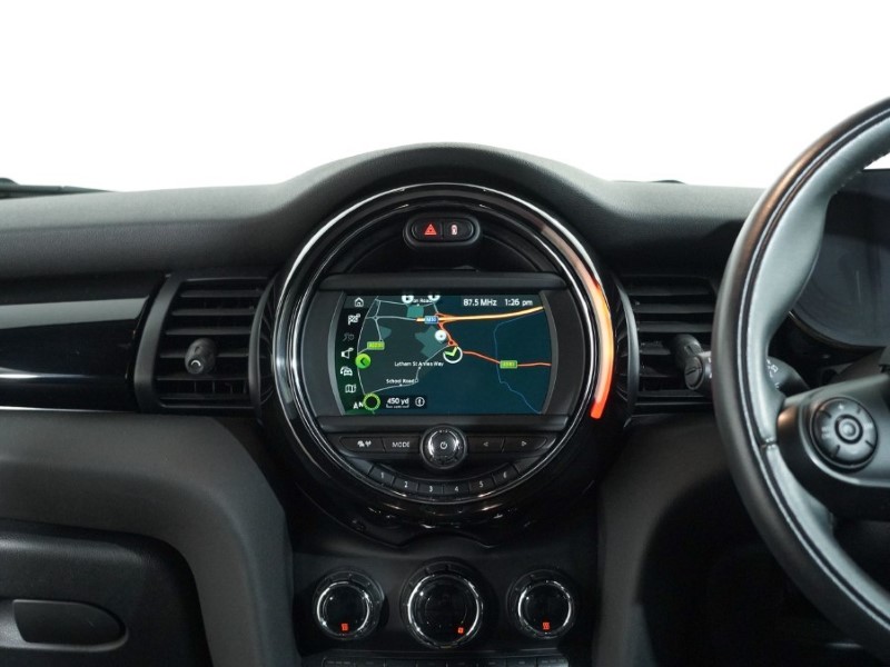 Used MINI Hatch 2021 for sale - 77170650: Photo 8