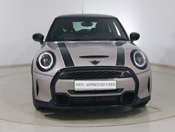 Used MINI Hatch 2022 for sale - 77918132: Photo