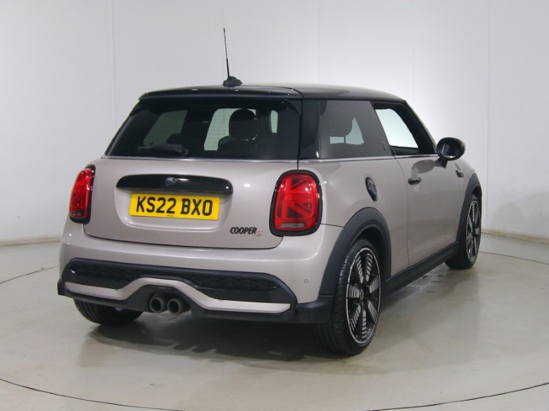 Used MINI Hatch 2022 for sale - 77918132: Photo 7