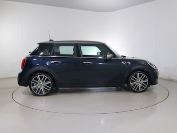 Used MINI Hatch 2022 for sale - 76980843: Photo
