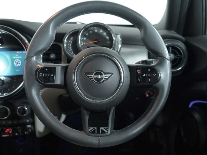 Used MINI Hatch 2022 for sale - 76980843: Photo 5