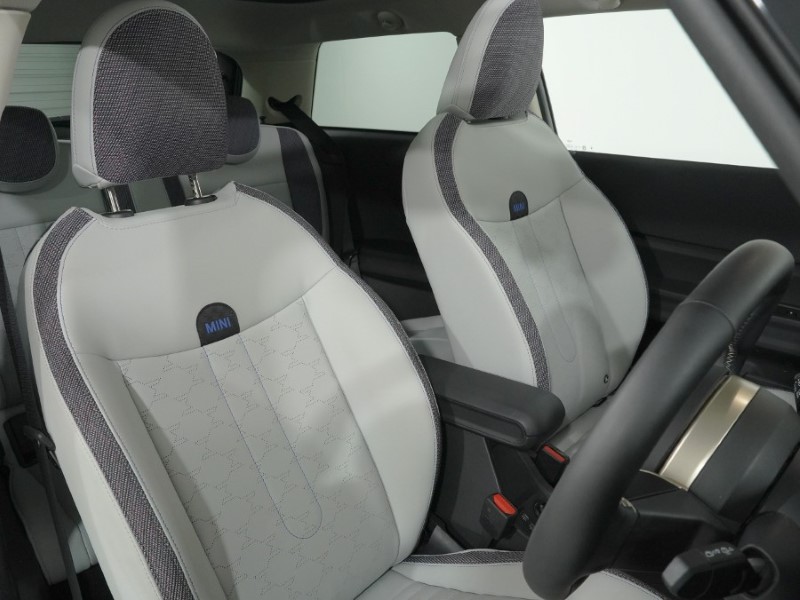 Used MINI Cooper 2024 for sale - 78108856: Photo 11