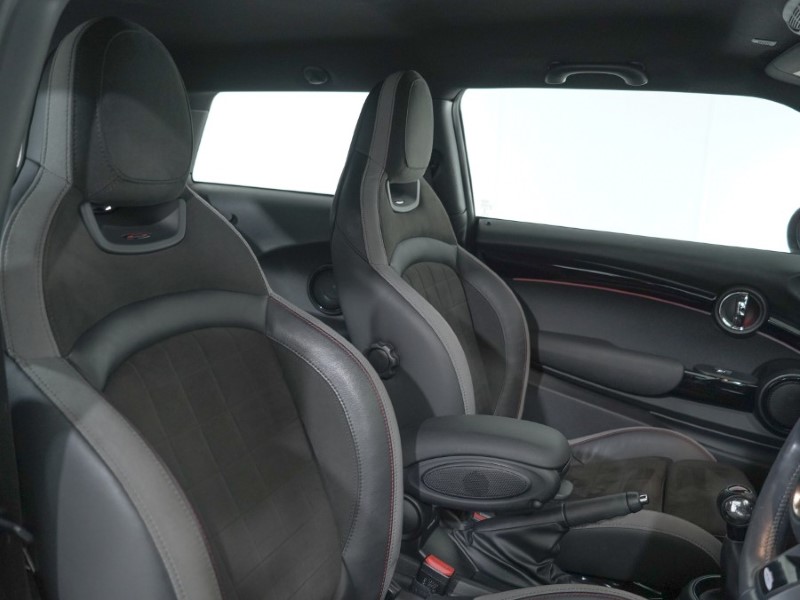 Used MINI Hatch 2021 for sale - 76980900: Photo 11