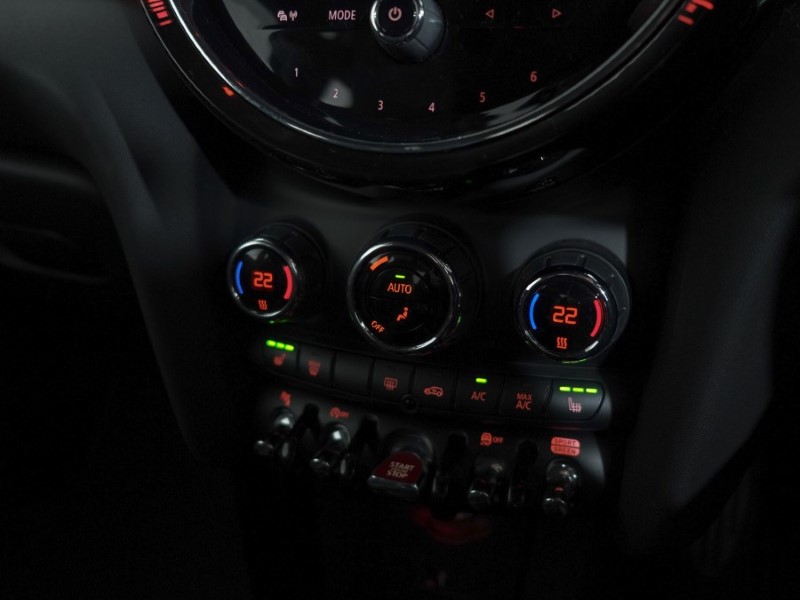 Used MINI Hatch 2021 for sale - 76980900: Photo 28