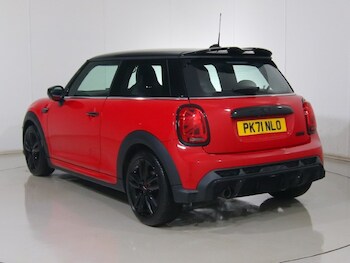 Used MINI Hatch 2021 for sale - 76980900: Photo