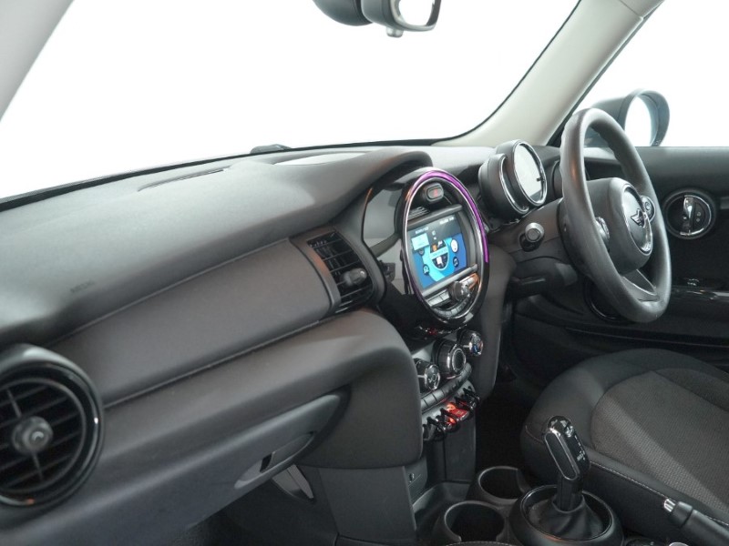 Used MINI Hatch 2018 for sale - 77848260: Photo 12