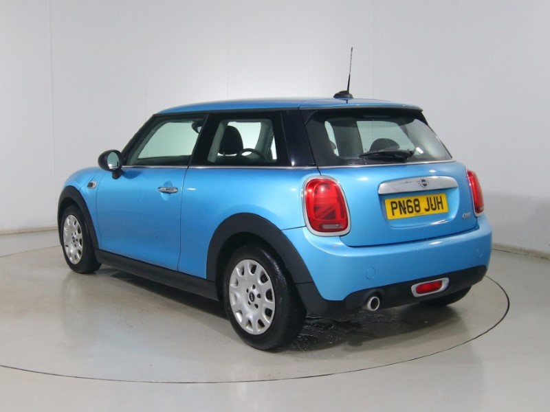 Used MINI Hatch 2018 for sale - 77848260: Photo 2