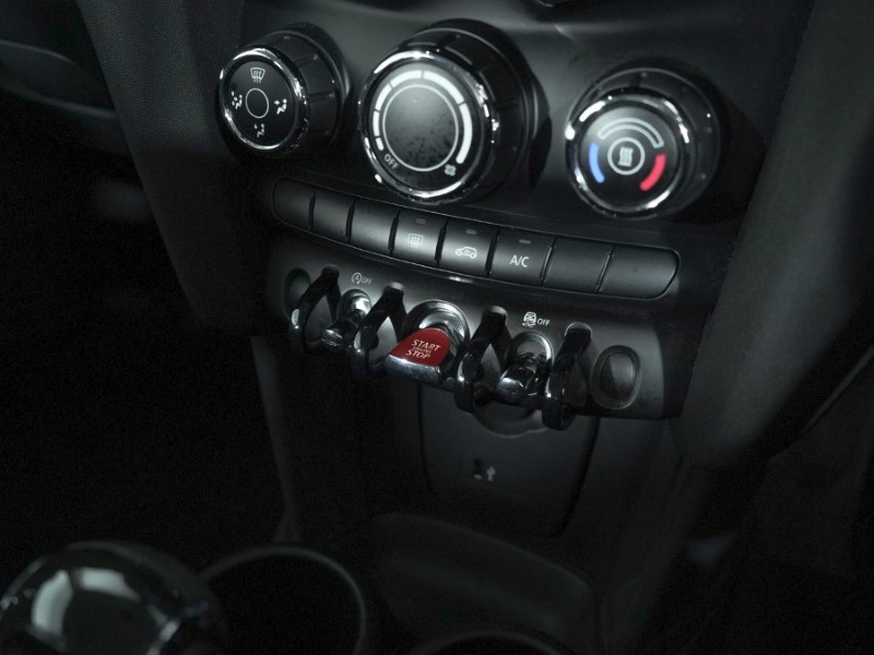 Used MINI Hatch 2018 for sale - 77848260: Photo 20