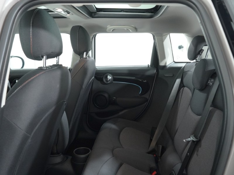 Used MINI Hatch 2023 for sale - 76982416: Photo 12