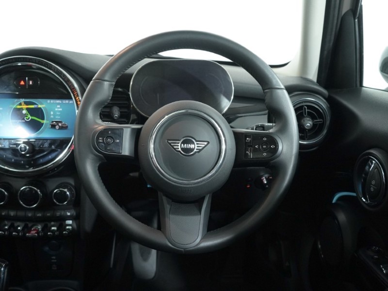 Used MINI Hatch 2023 for sale - 76982416: Photo 5