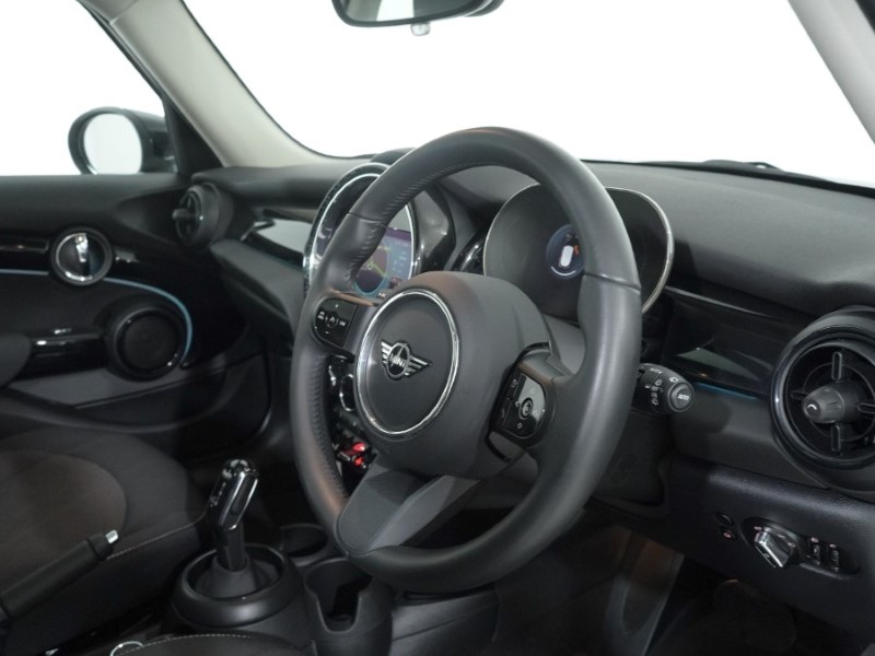 Used MINI Hatch 2023 for sale - 76982416: Photo 6